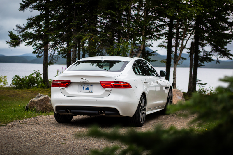 Illustration for article titled The 2018 Jaguar XE Would Be The Perfect Sport Sedan If It Was More Exciting